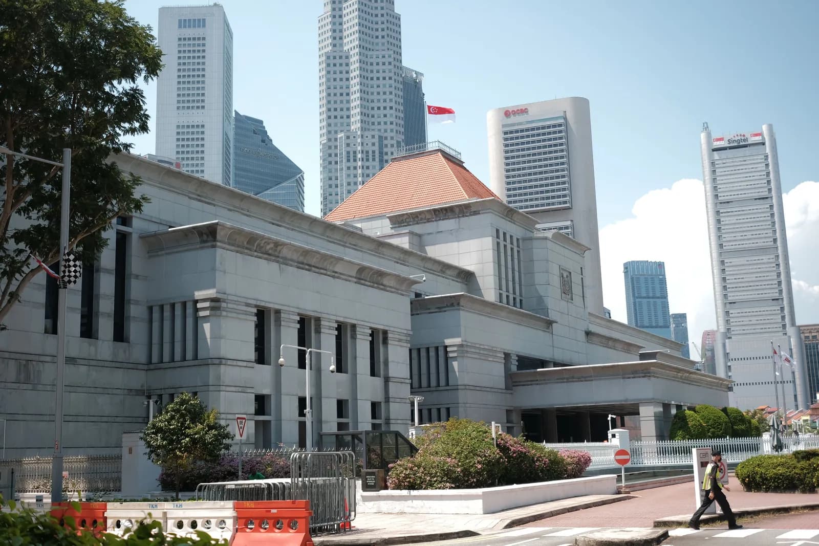 Agentic AI Tests Singapore Governance as Enterprise Workflows Expand
